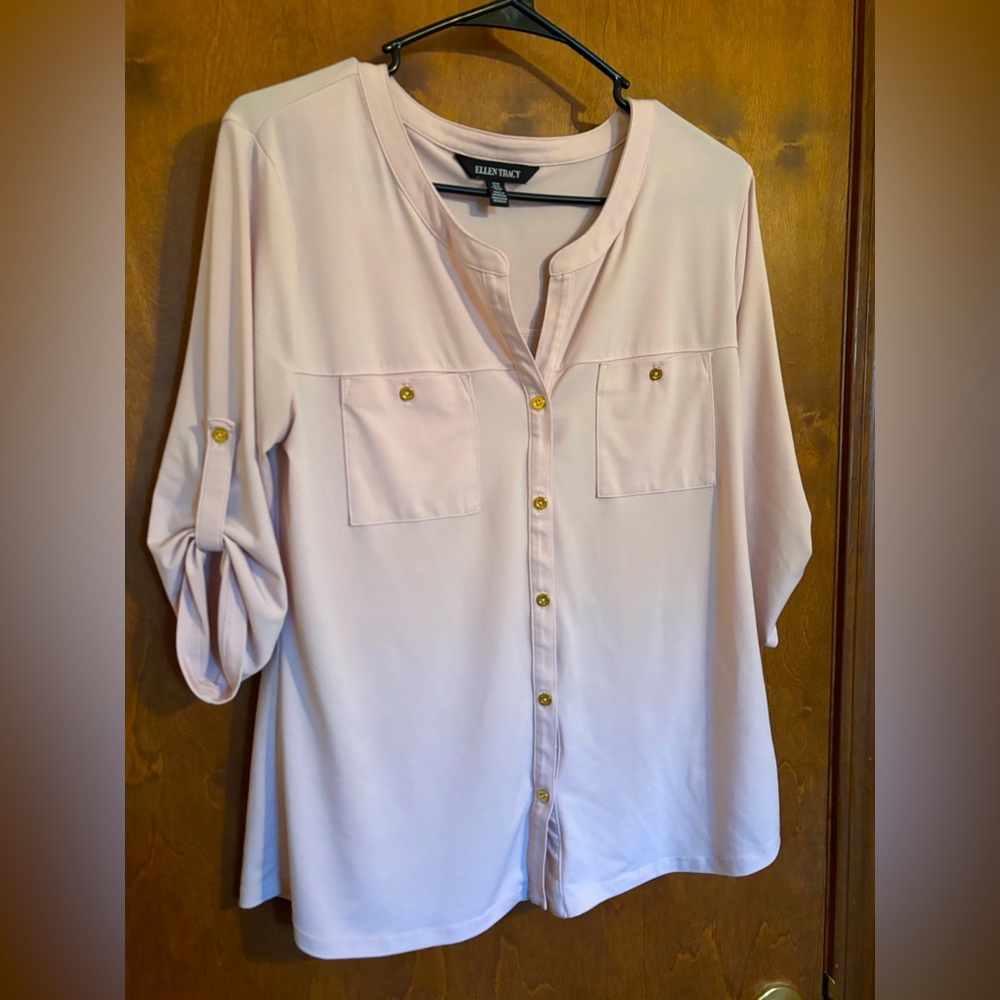 Ellen Tracy Light Pink Button-Down Shirt with Gold Accents